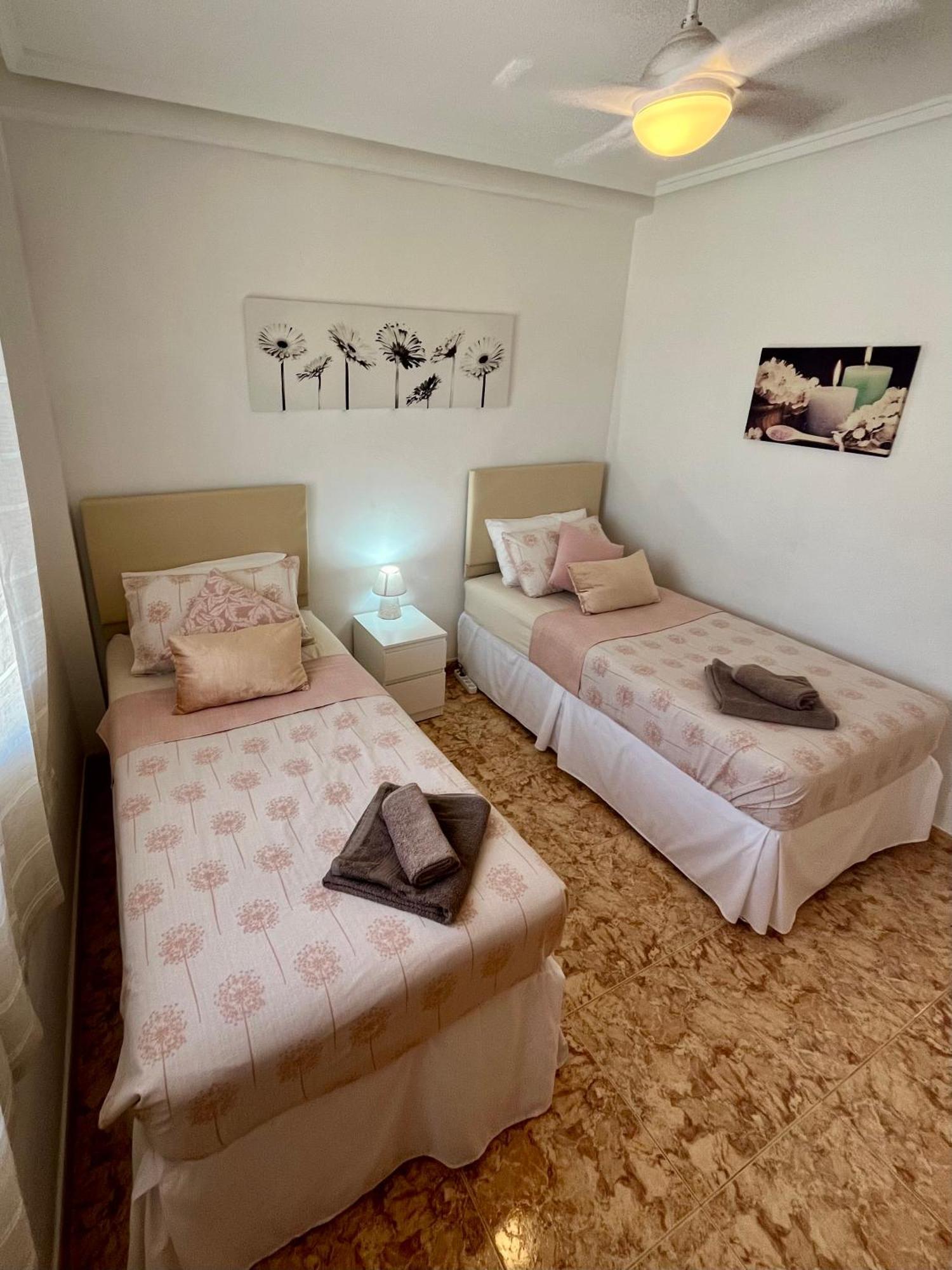 Tranquil Self Catering Golf Course Apartment Alicante Luaran gambar